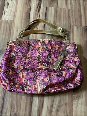 BollyDoll Fall 2013 Berry Elephant Print Handbag - Retired Amrita Sen Design